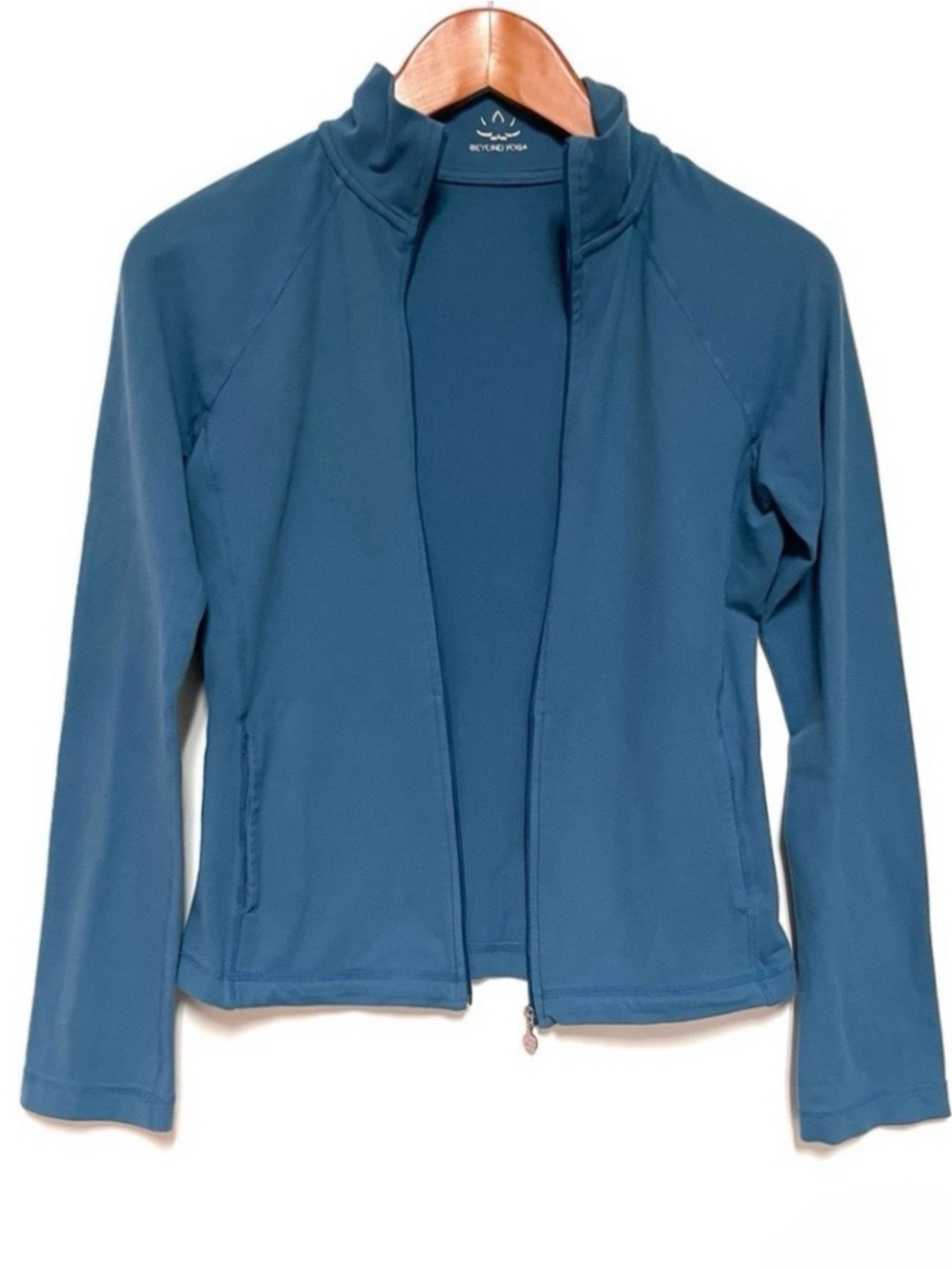 Beyond Yoga Supplex Full Zip Jacket Blue XS Outdoor Gorpcore Gym Fitness Granola